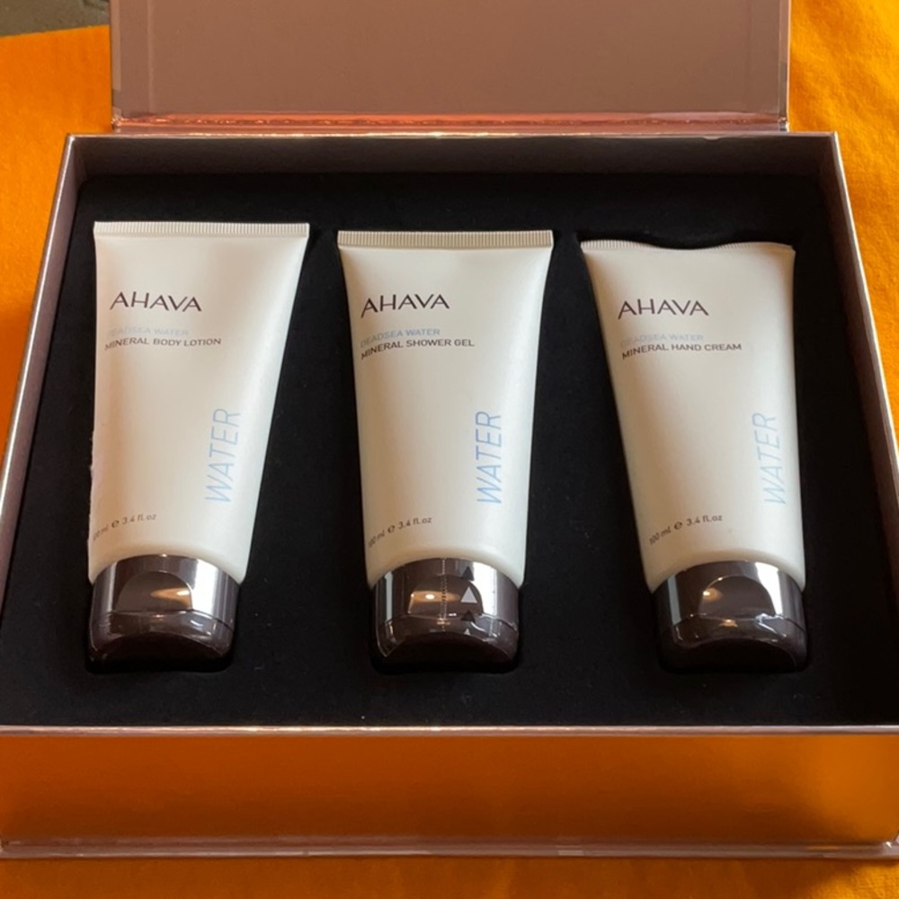 AHAVA Head To Toe Mineral Trio Set, NIB - Picture 3 of 8